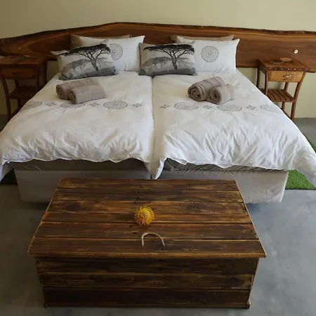 Stellar Overberg Travellers Lodge Napier Exterior photo