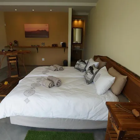 Stellar Overberg Travellers Lodge Napier Exterior photo