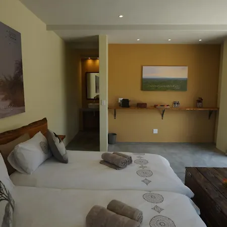 Stellar Overberg Travellers Lodge Napier Exterior photo